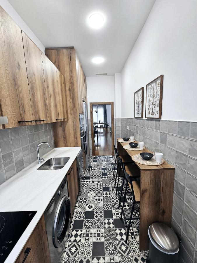 Charlot Center Apartment II Alicante Eksteriør bilde