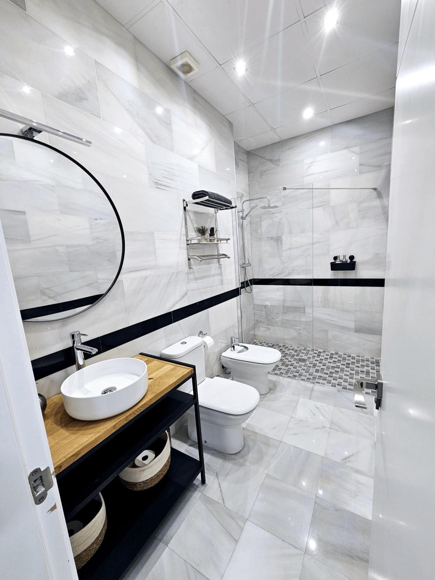 Charlot Center Apartment II Alicante Eksteriør bilde
